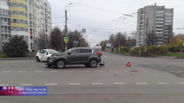 В Иванове автоледи пострадала после столкновения с автомобилем «Киа» 